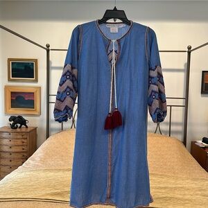 Gretchen Scott XL blue 3/4 length sleeve dress. With pockets.